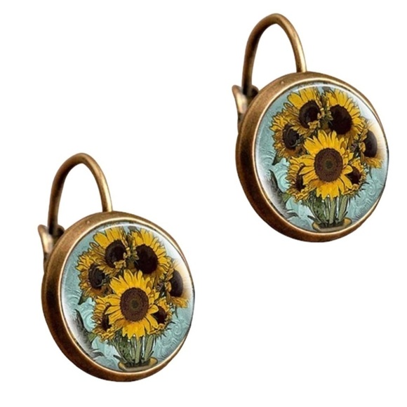 New Handmade Resin Round Sunflower Decor Hoop Earrings - Picture 1 of 6